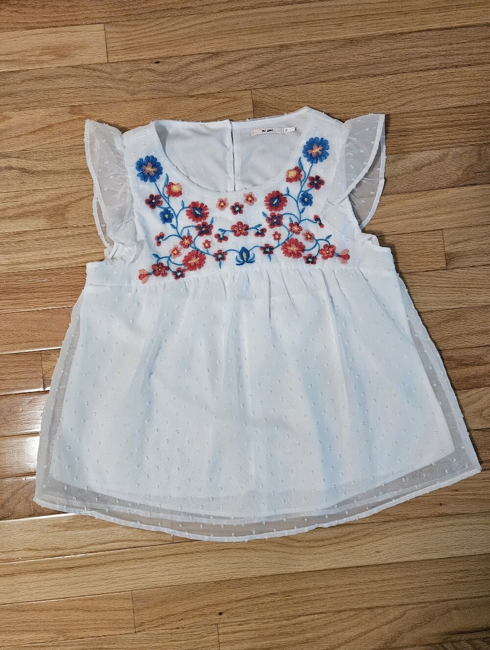 Mi Ami Women's White Boho CottagecoreFlutter Sleeve Top Floral Embroidery Size S